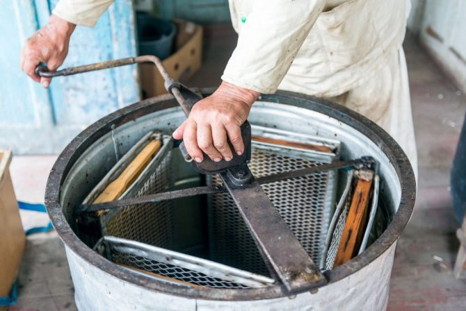 Электропривод для медогонки